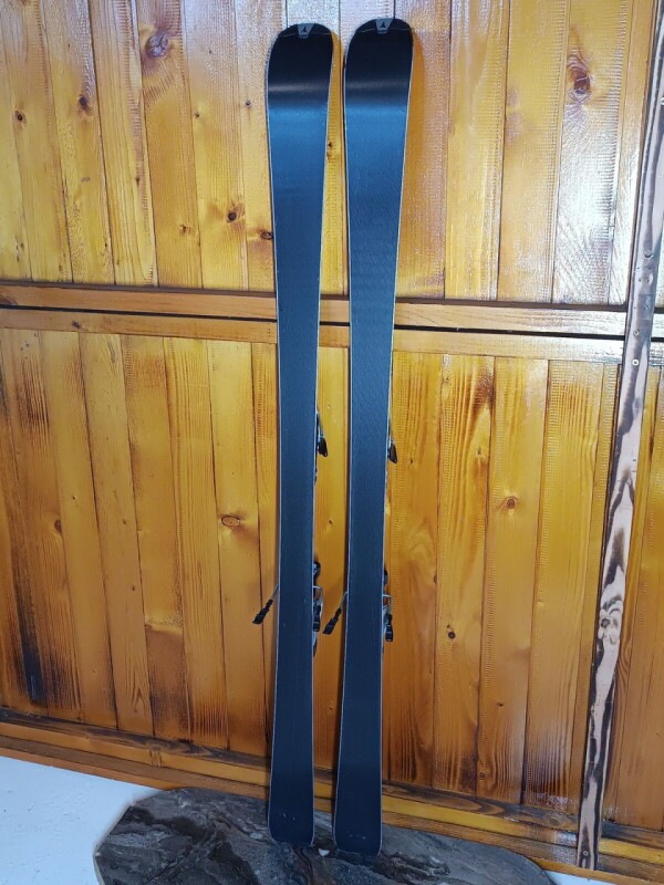 LYŽE ATOMIC RACE 9 JR 150CM